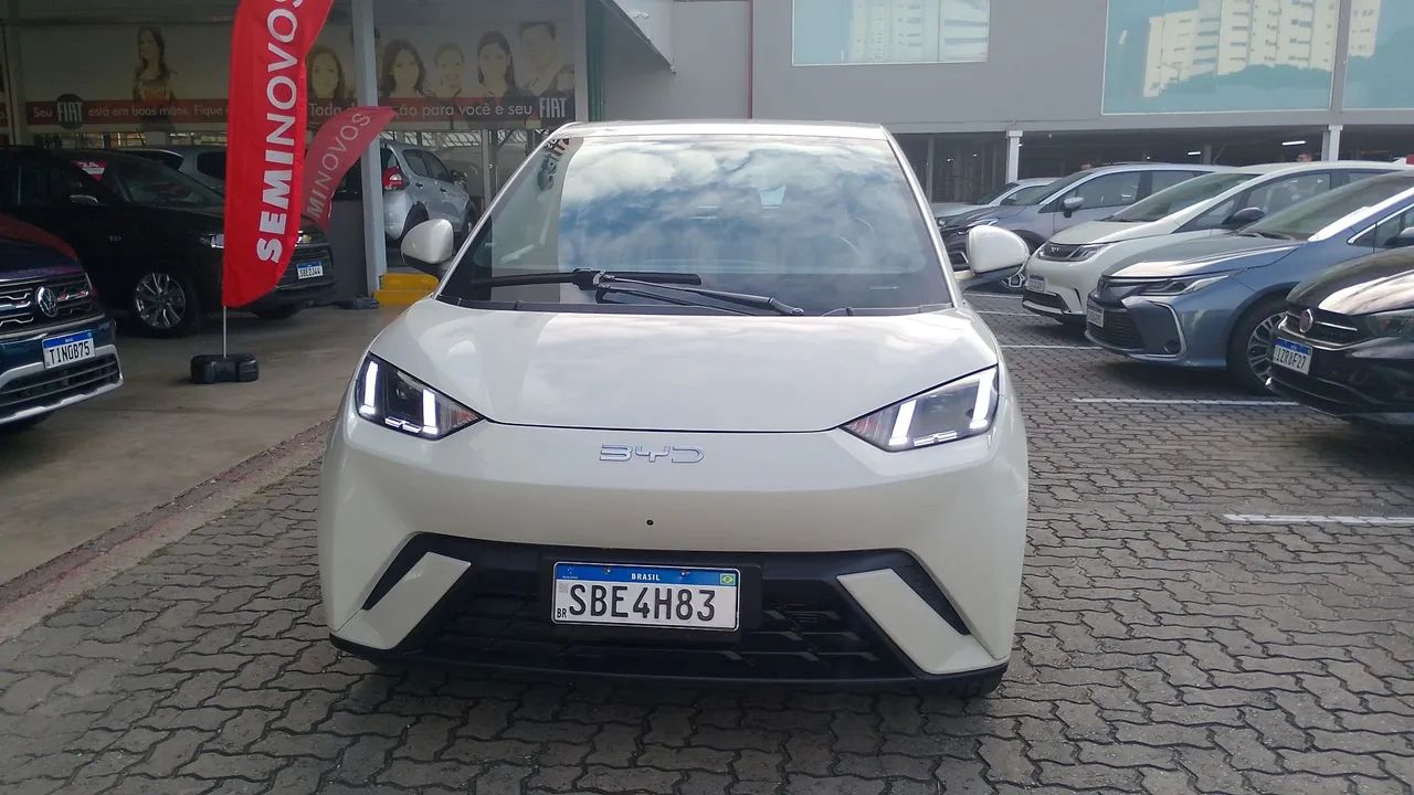 BYD Dolphin Dolphin Mini (Elétrico) 2025