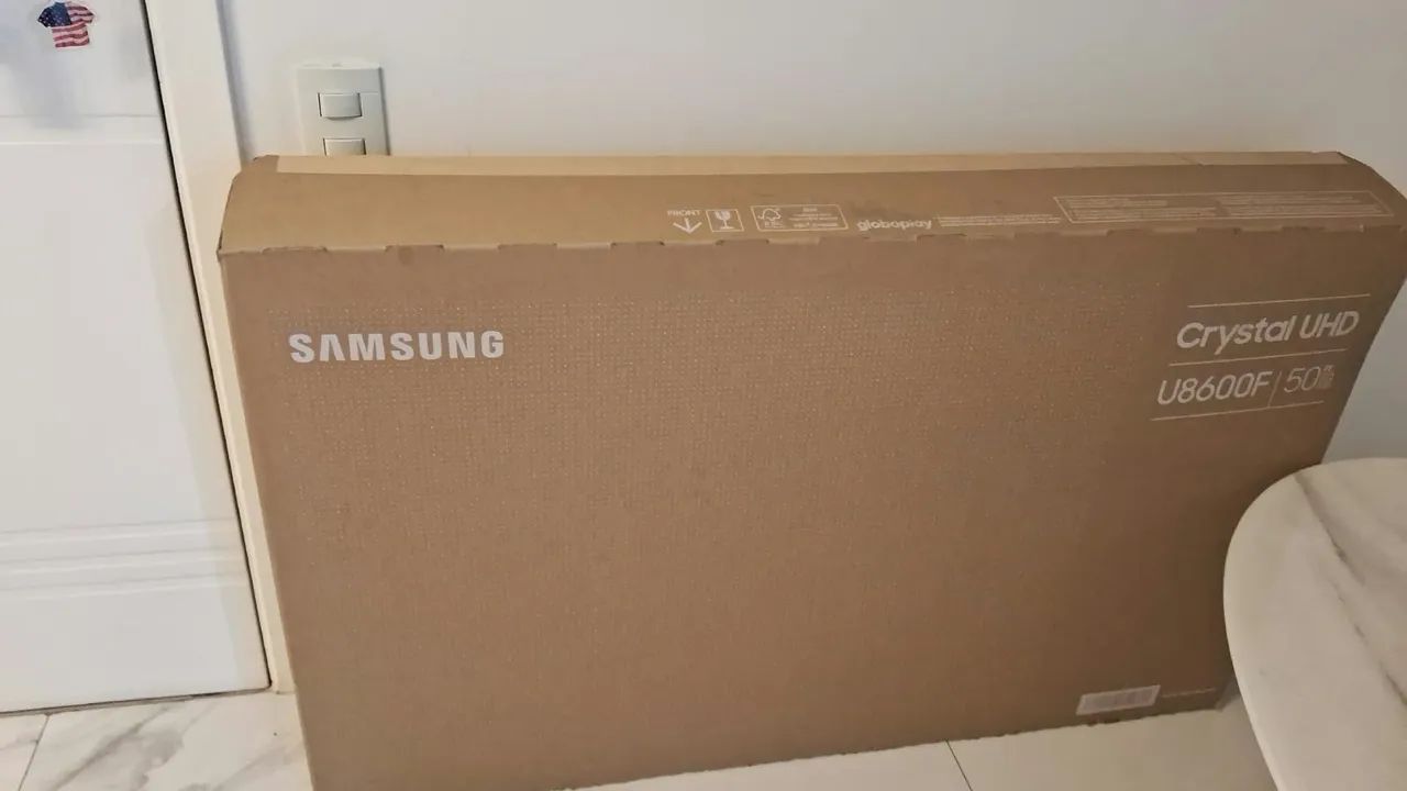 TV Samsung Crystal UHD 50 polegadas