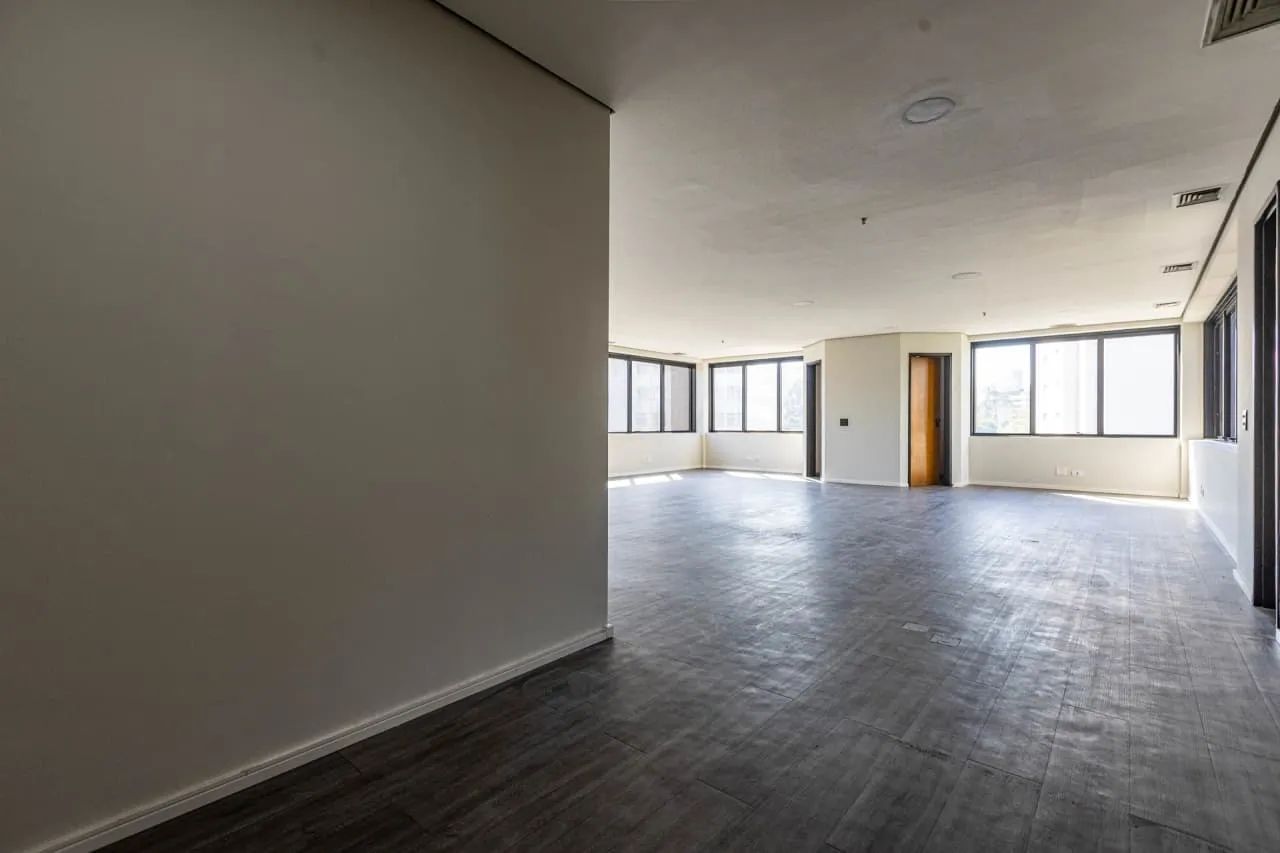 Sala comercial na Avenida Professor Alceu Maynard Araújo, 153 - Conjunto 44 e 51  97 m²
