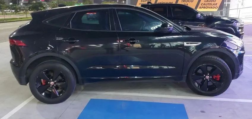 Jaguar E-Pace R-dynamic S 2.0 AWD 249cv Aut. 2020 - Foto 5
