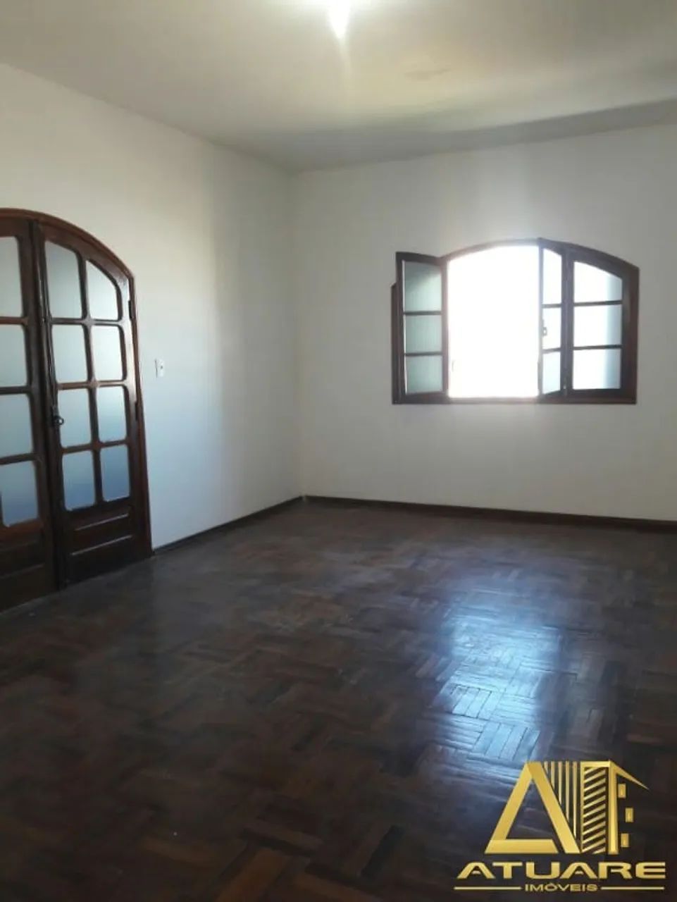 Casa com excelente localização no Centro de Pouso Alegre !!! - Foto 3