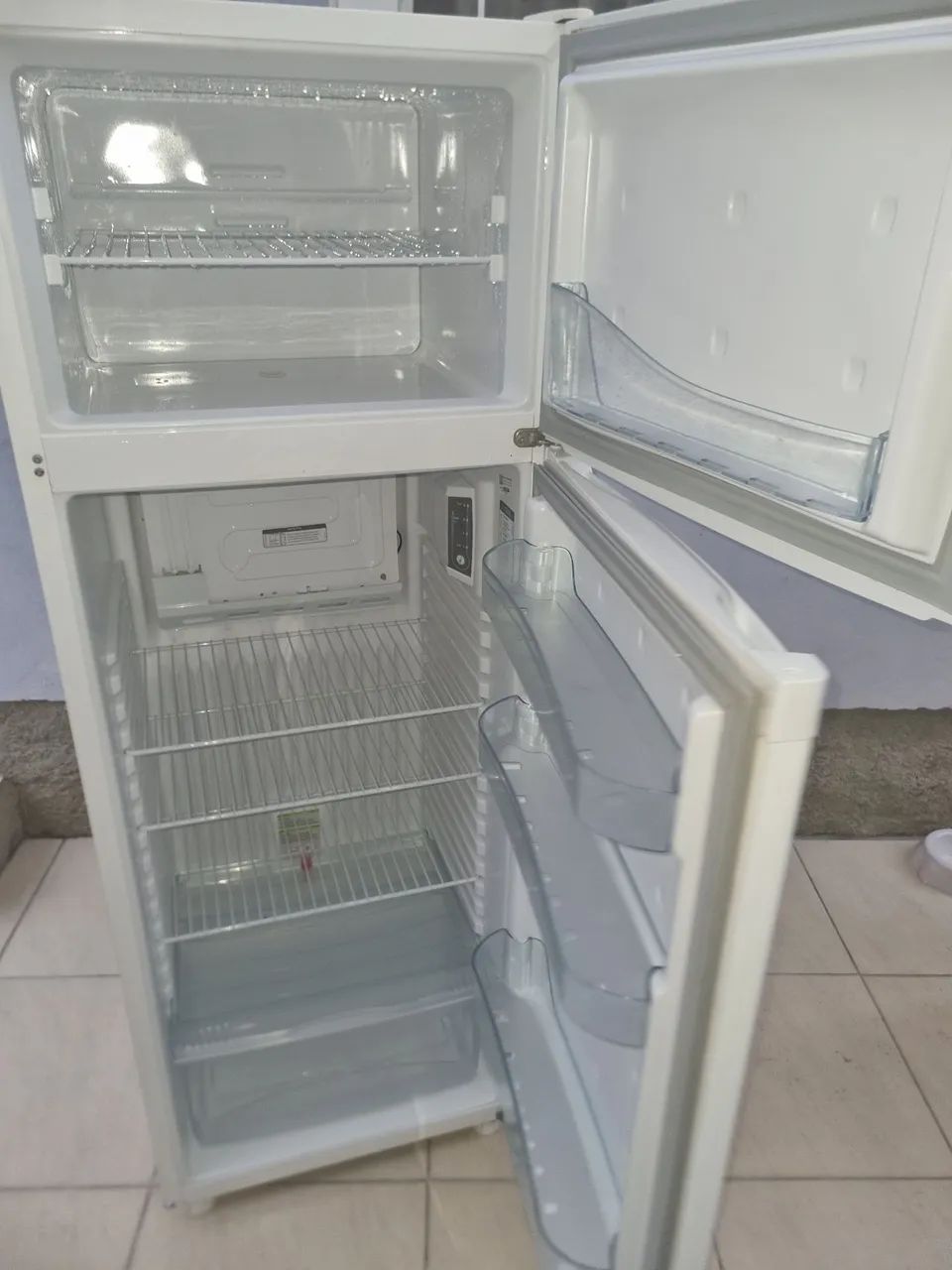 Vendo geladeira consul  - Foto 4