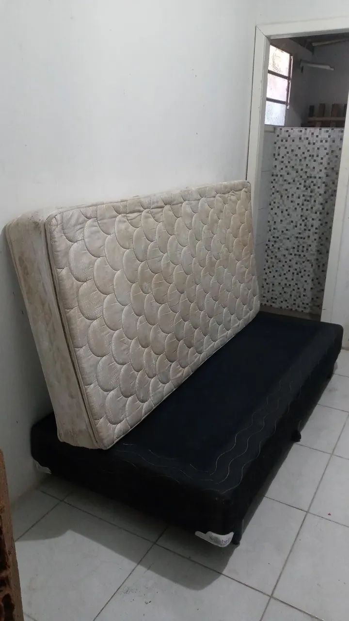 Cama solteiro , base e colchão , entrega grátis