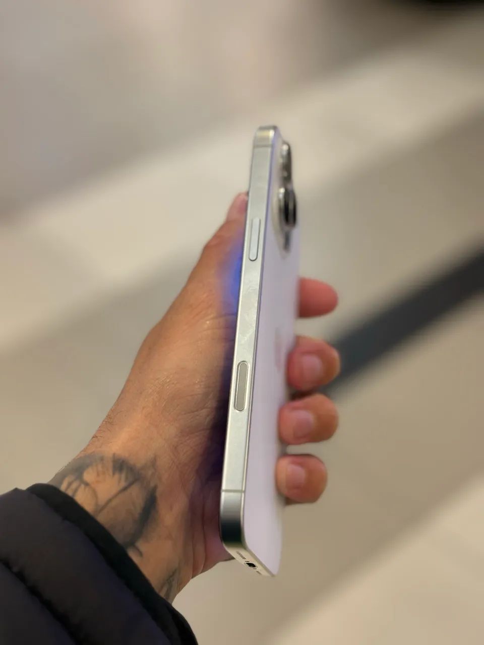 16 PRO MAX 256 GB  - Foto 3