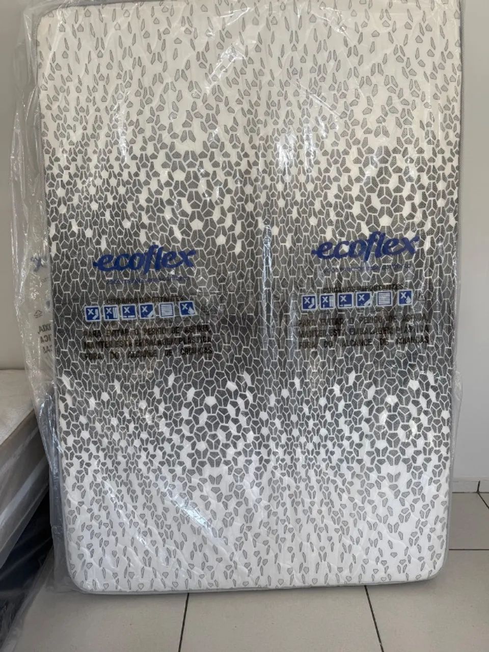 Colchão de espuma d28 viúva  - Foto 2