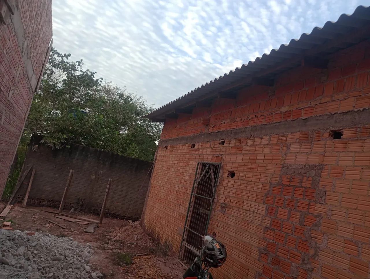 Vendo terreno com construção  - Foto 3