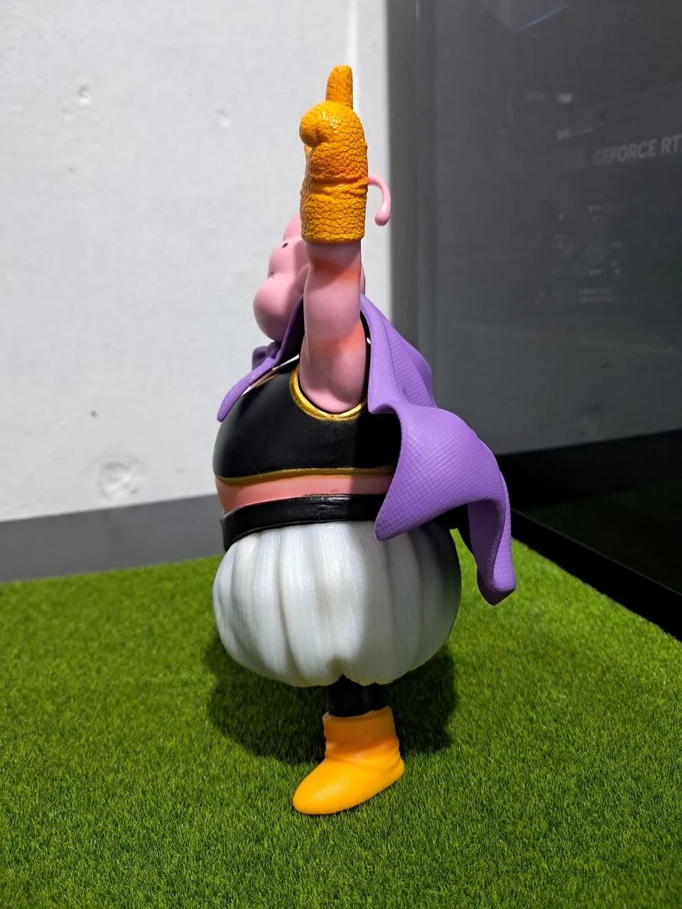 Action Figure Dragon Ball Z - Majin Buu 20cm - Foto 3