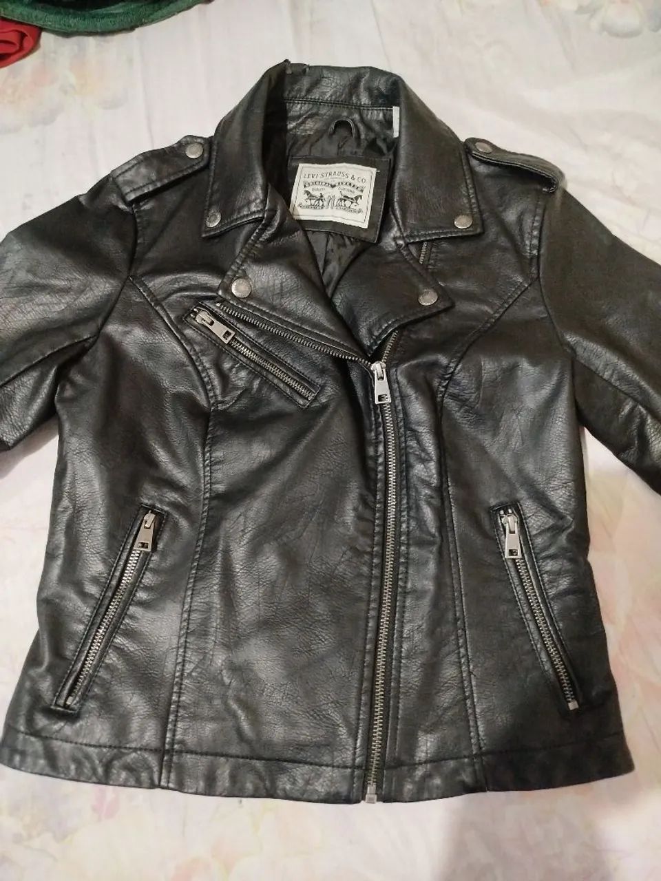 Vendo Jaqueta Levi's FEMININA 