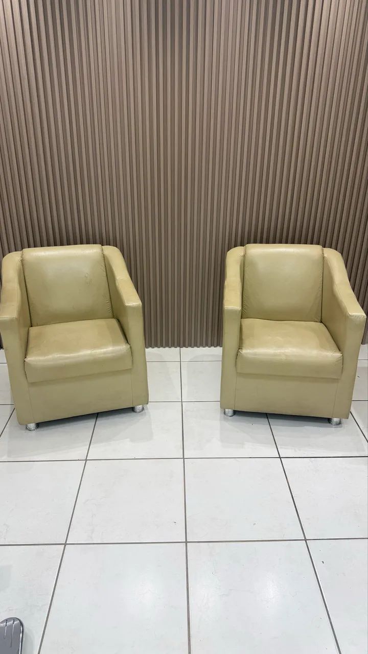 Poltronas65568128721282122