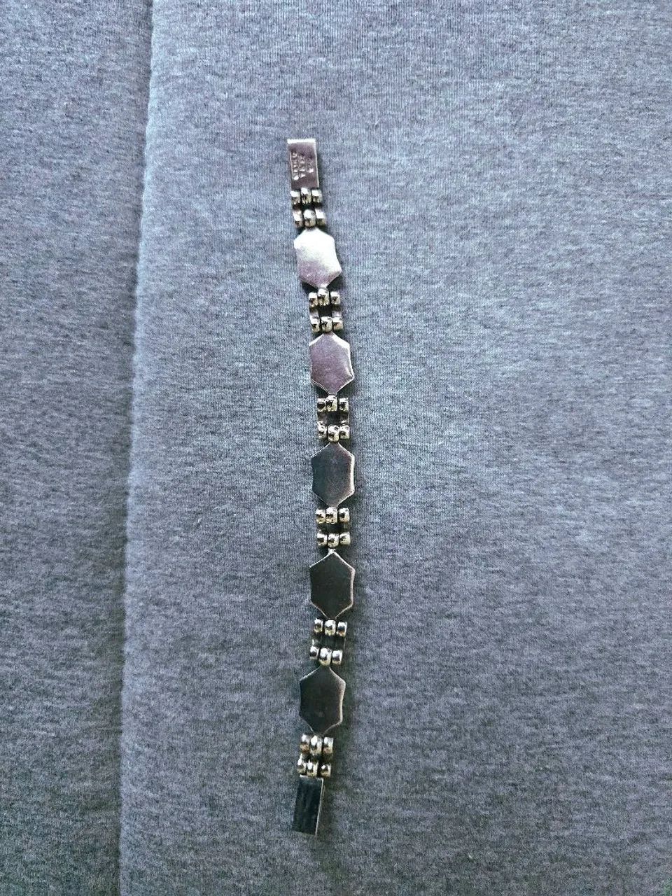 Pulseira em prata maciça com pedras olho de tigre - Foto 2