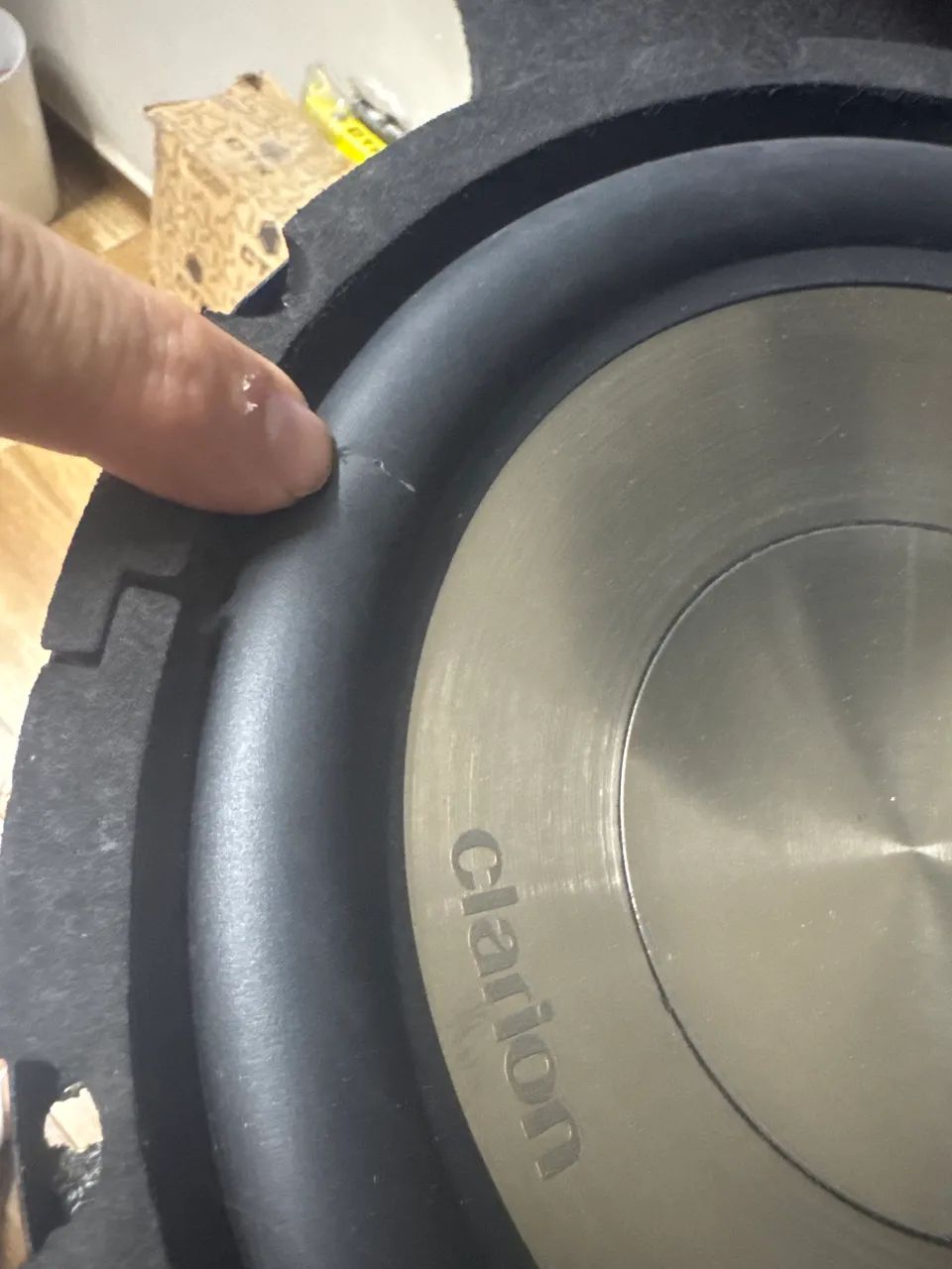 Subwoofer Clarion WG2520 300W  - Foto 3