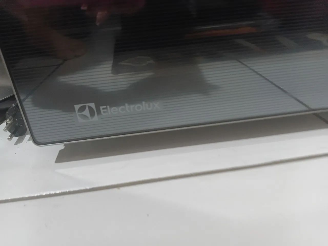 Microonds electrolux 36L , inox, impecável! - Foto 4