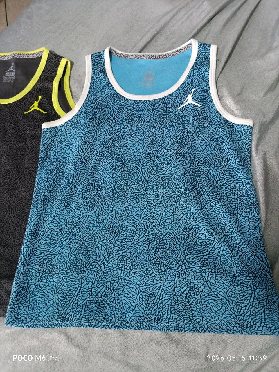 2 camisas Jordan veste PP - Foto 2
