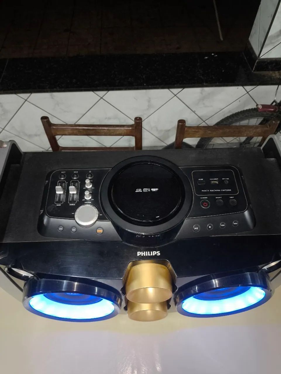 Mini system Philips FWP2000 com falantes JBL  - Foto 2