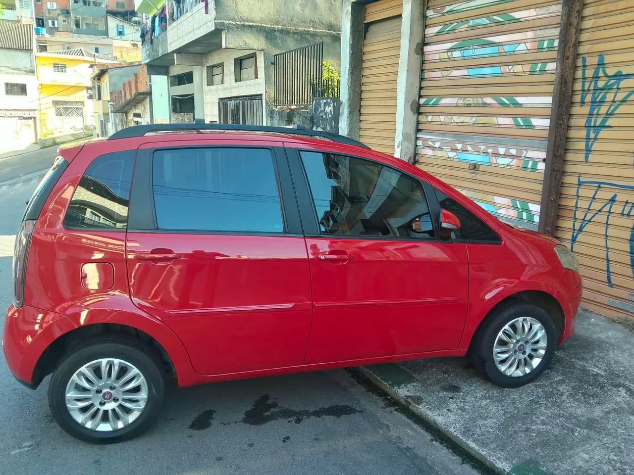Fiat Idea Attractive 1.4 Fire Flex 8V 5P 2012 - Foto 4