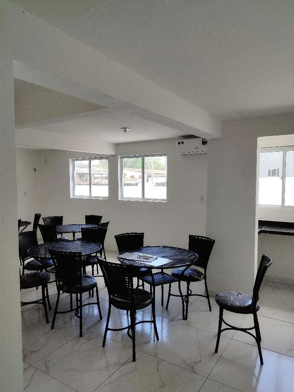 ALUGO APARTAMENTO 52M² COM SUÍTE E VARANDA - COMEÇO DO VALENTINA - Foto 11