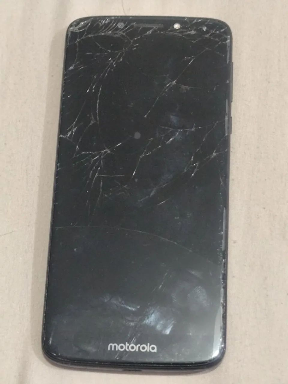 Smartphone Motorola antigo 