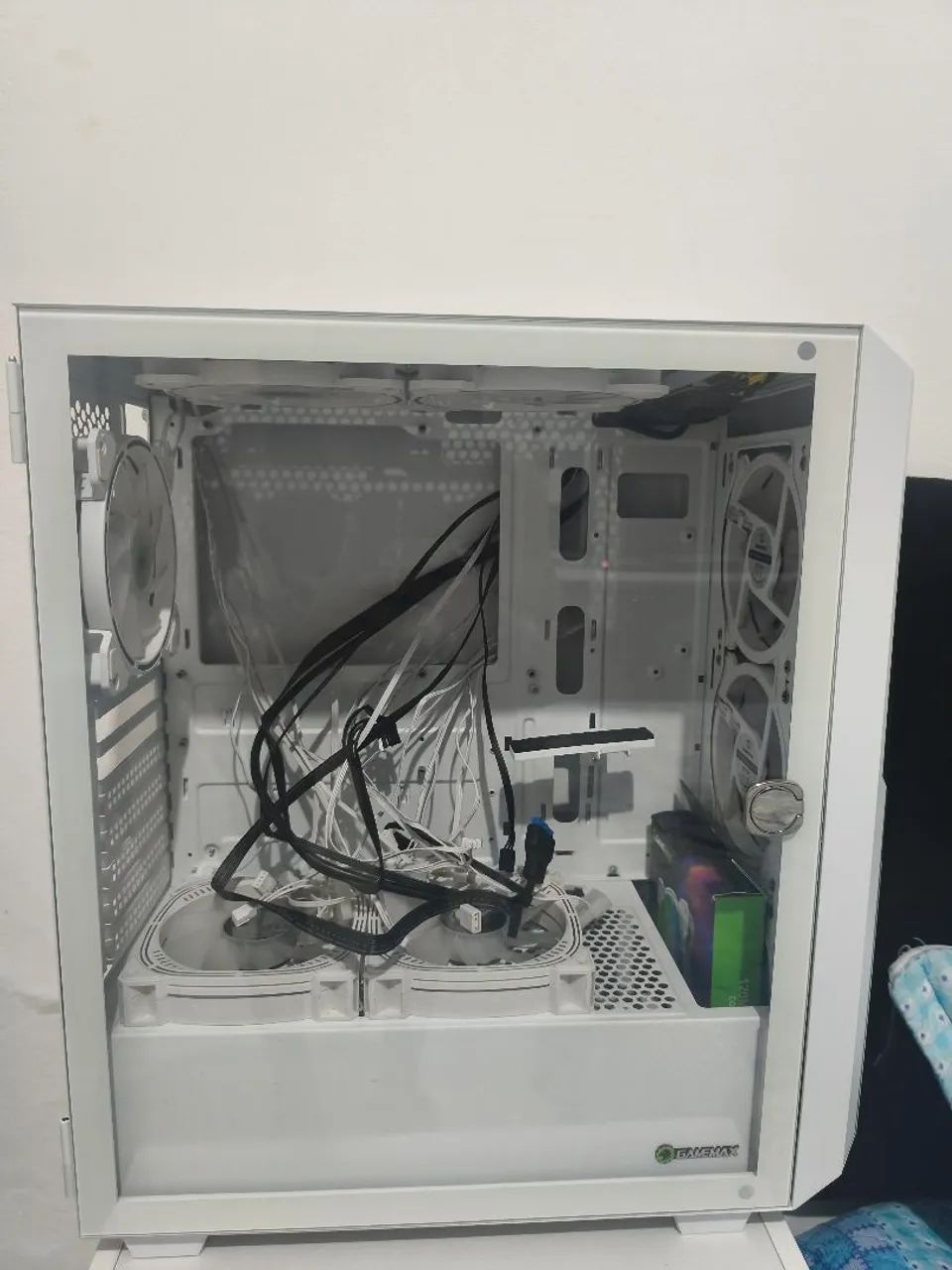 Gabinete gamer com 8 fans +1 reserva. - Foto 2