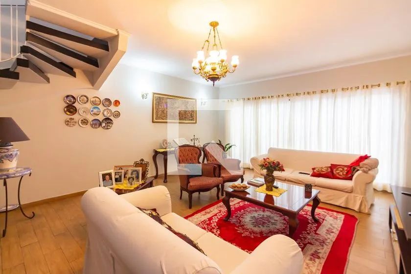 Casa à Venda - Vila Yara, 3 Quartos, 303 m2
