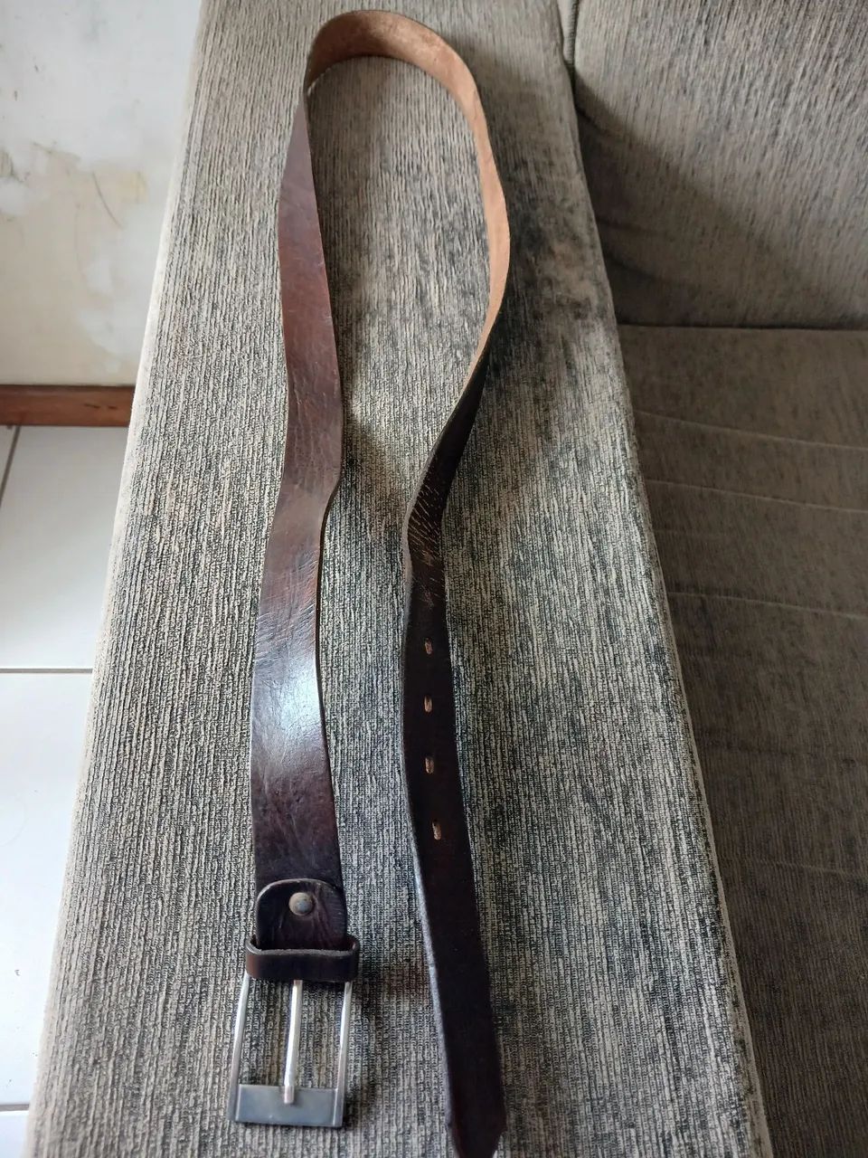 Cinto couro usado 126 cm - Foto 4