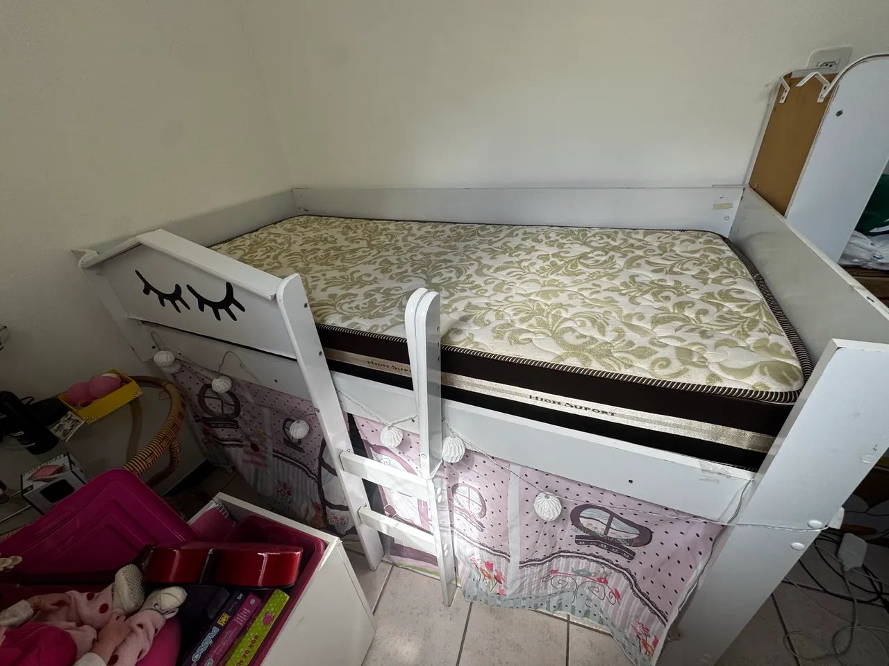 Cama casinha solteiro 