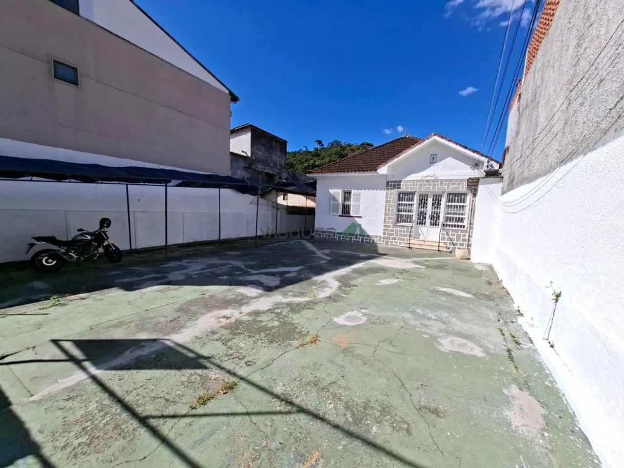 Casa comercial na Tijuca para locação