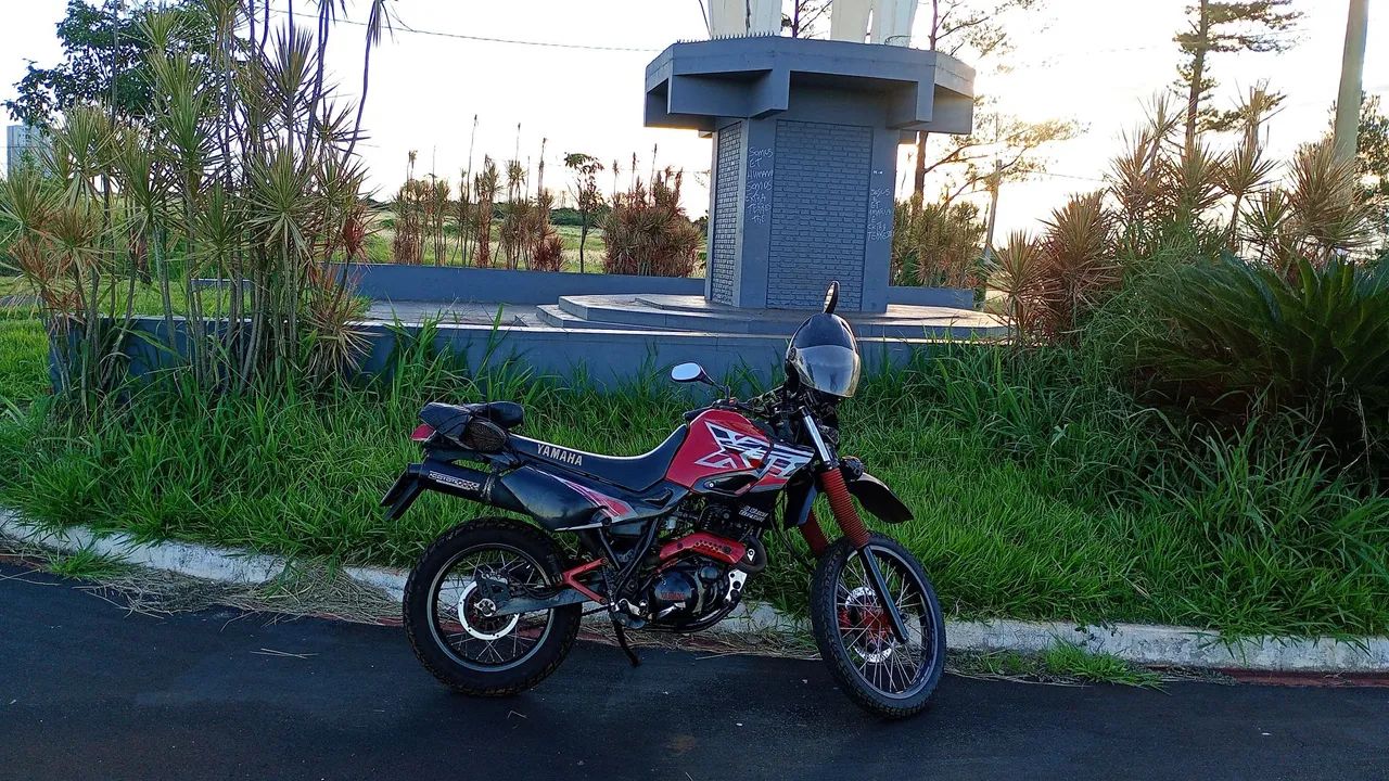 XT 600 E