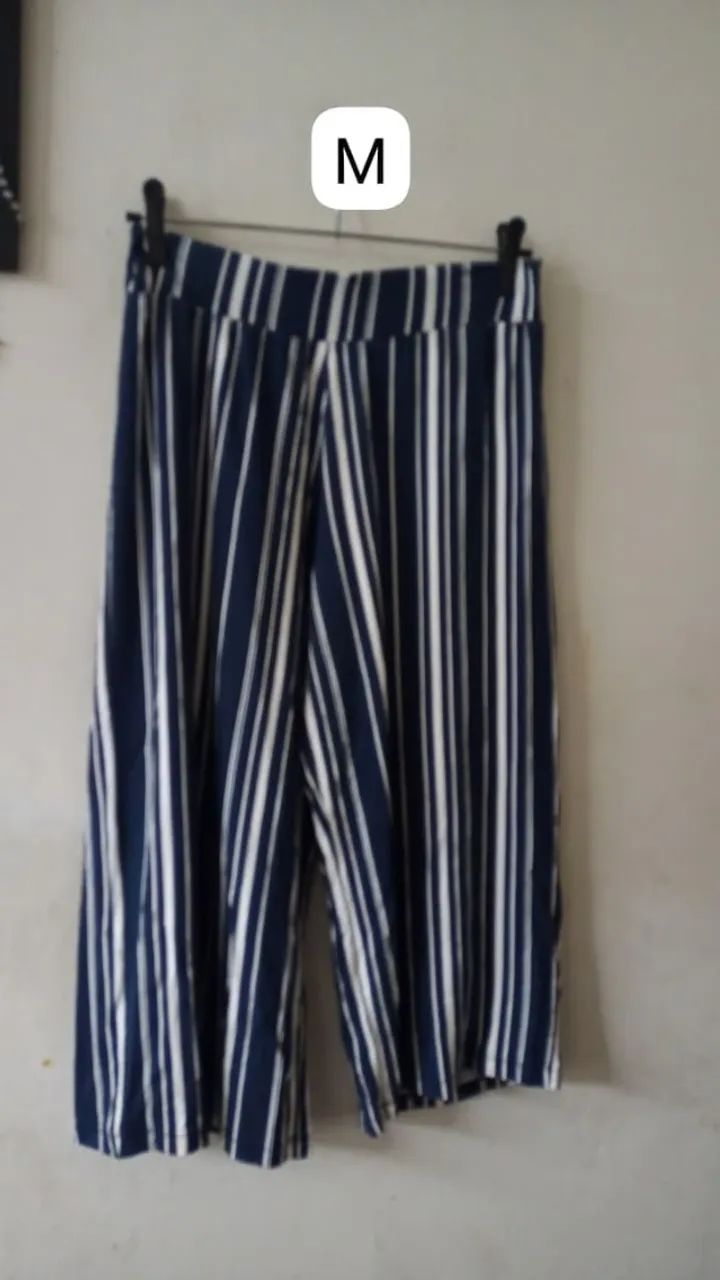 CALÇA DE MALHAS TAMANHO M - CONFORTO E ESTILO! - Foto 2