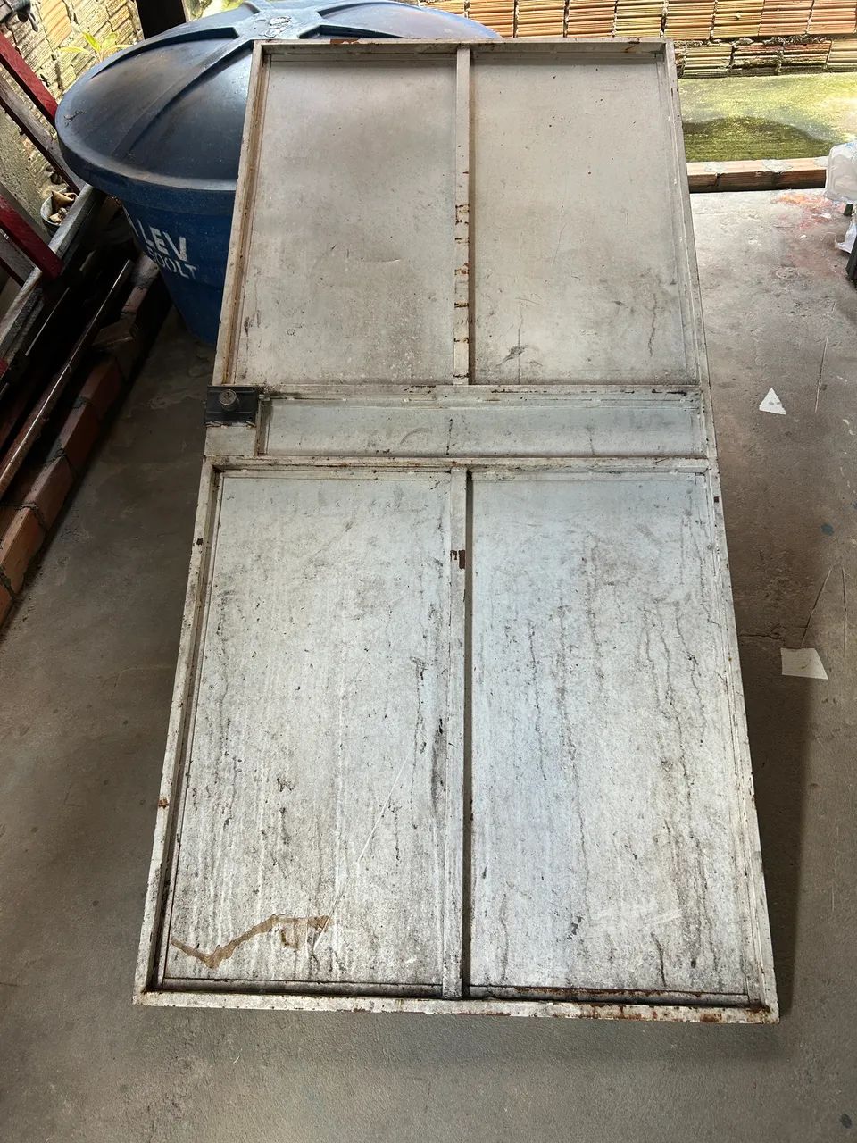 Selling 2 iron doors64962170630273121