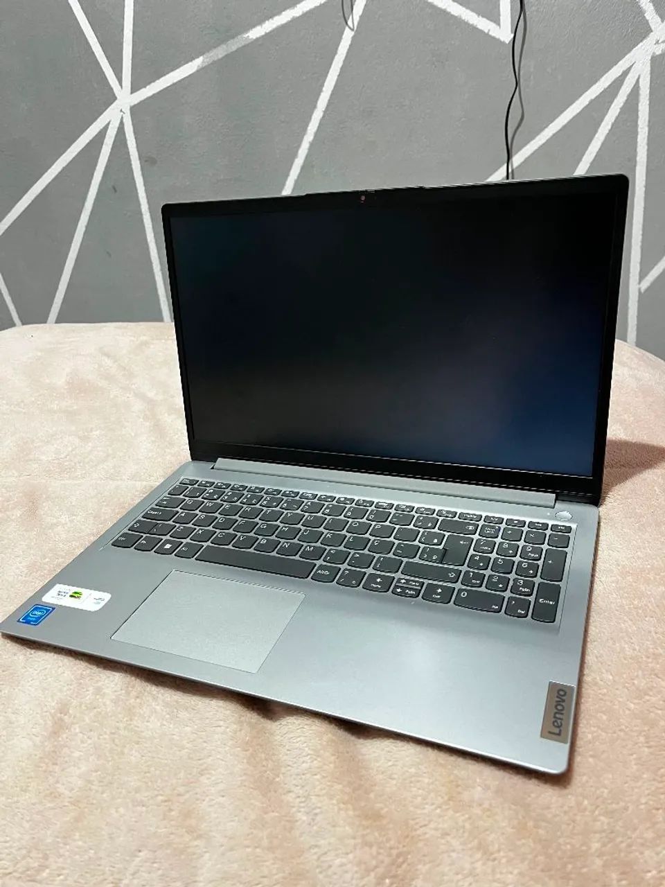 NOTEBOOK LENOVO IDEAPAD 1