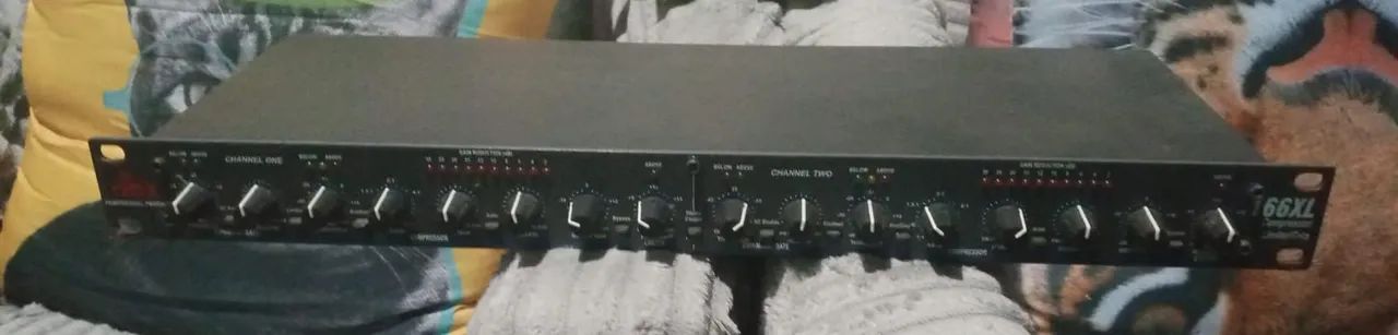 COMPRESSOR DBX 166XL