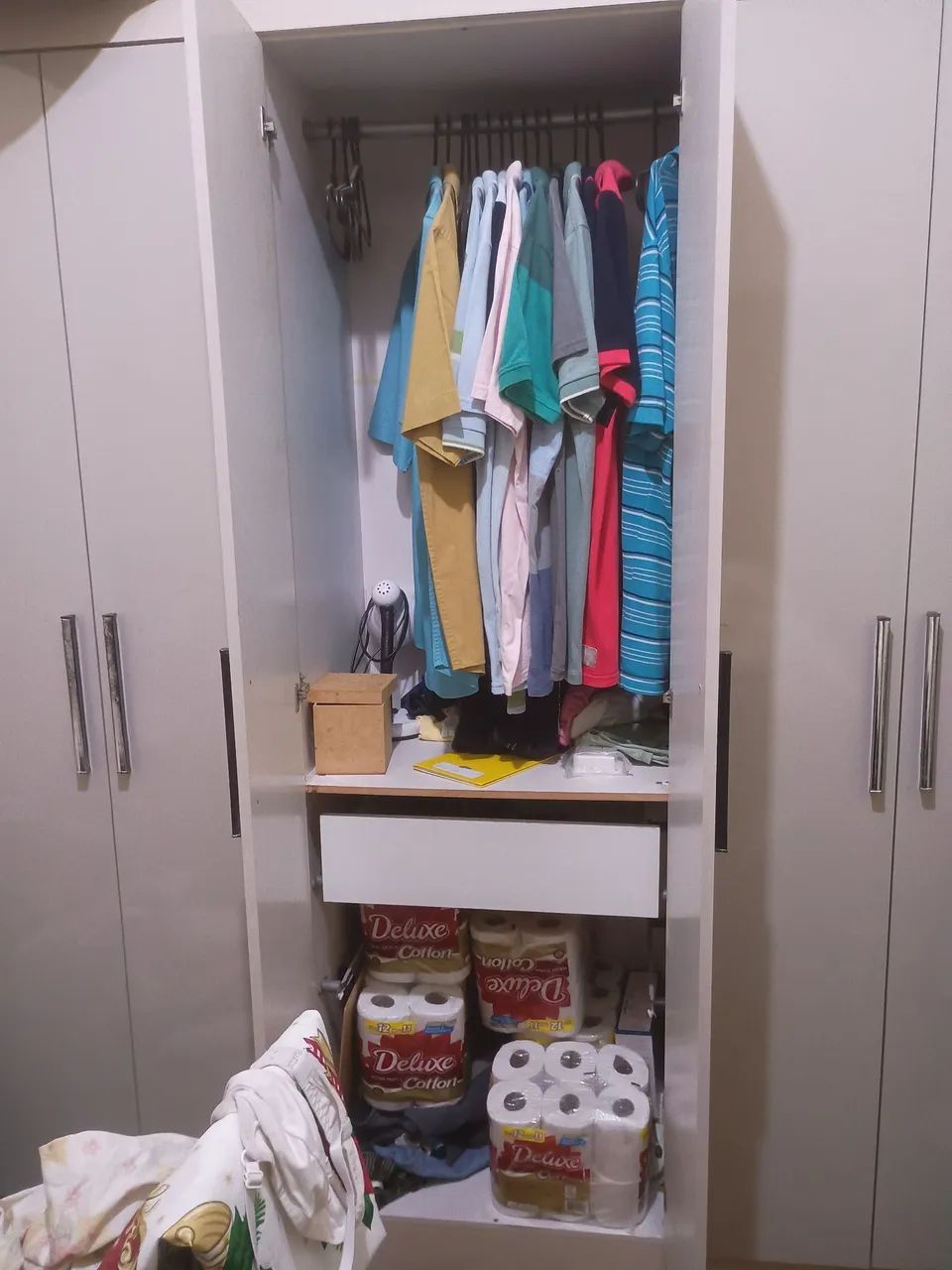 Guarda-roupa 6 portas, MDF. - Foto 3
