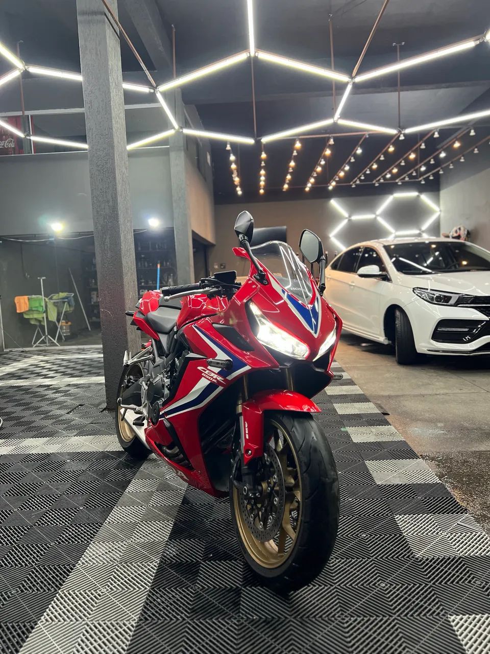 Honda Cbr 650r - Foto 3
