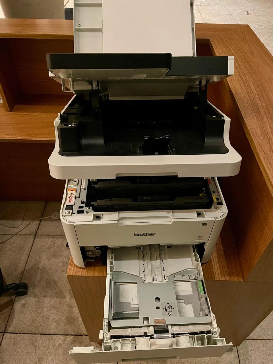 Impressora Brother HL-L3290CDW Digital Colour Printer - Foto 5