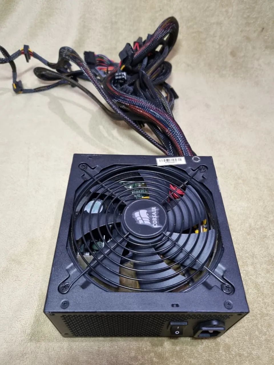 Fonte Corsair CX750 - Foto 4