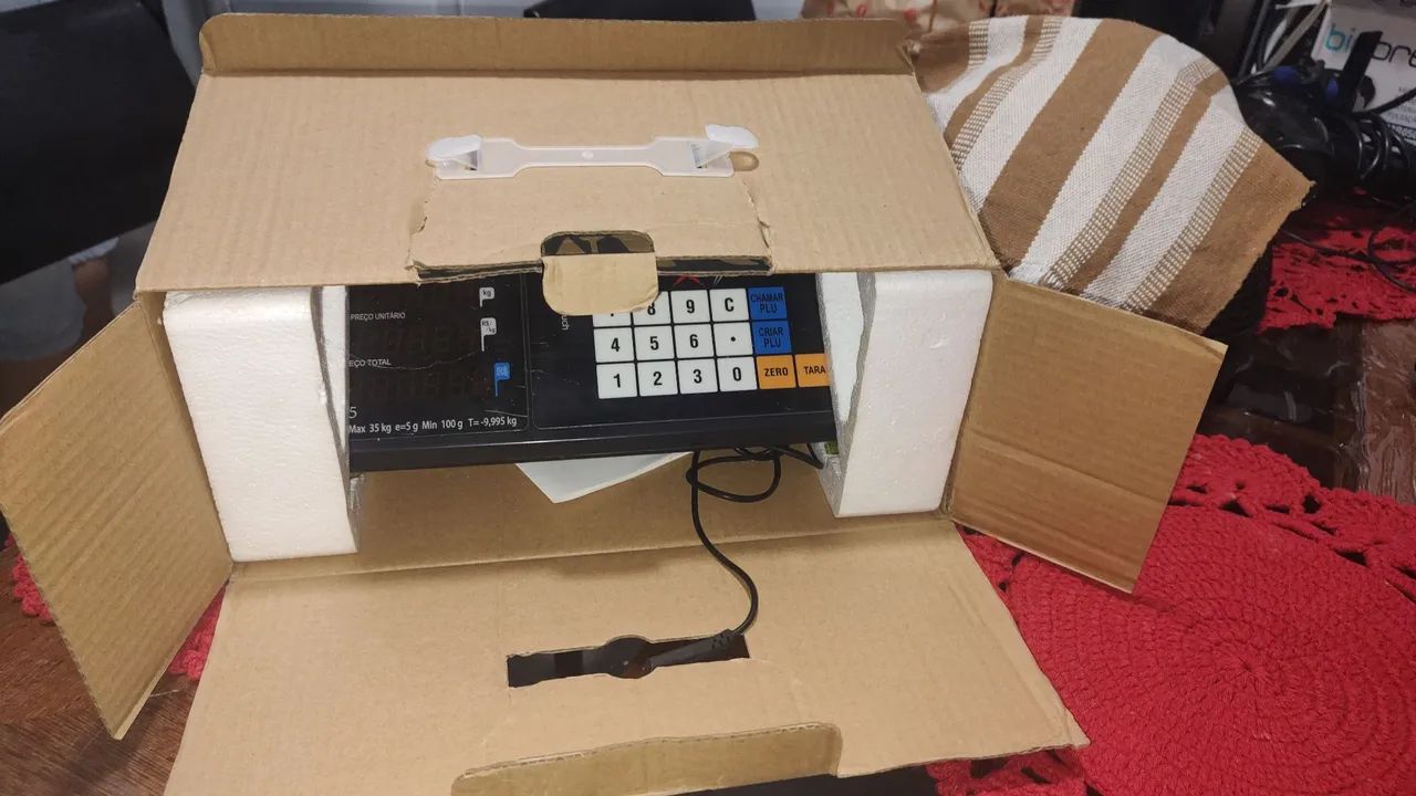 Vendo uma balança ramuza de 35kg divisão 5g. Nova na caixa. - Foto 3