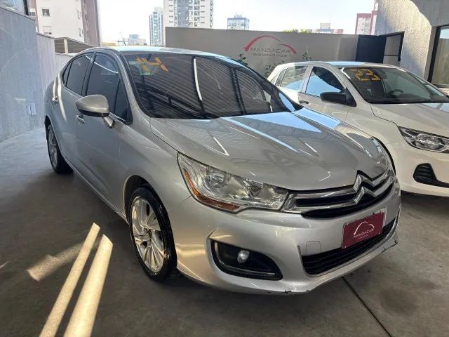 Citroën C4 C4 LOUNGE Tendance 2.0 Flex 4p Aut. 2014