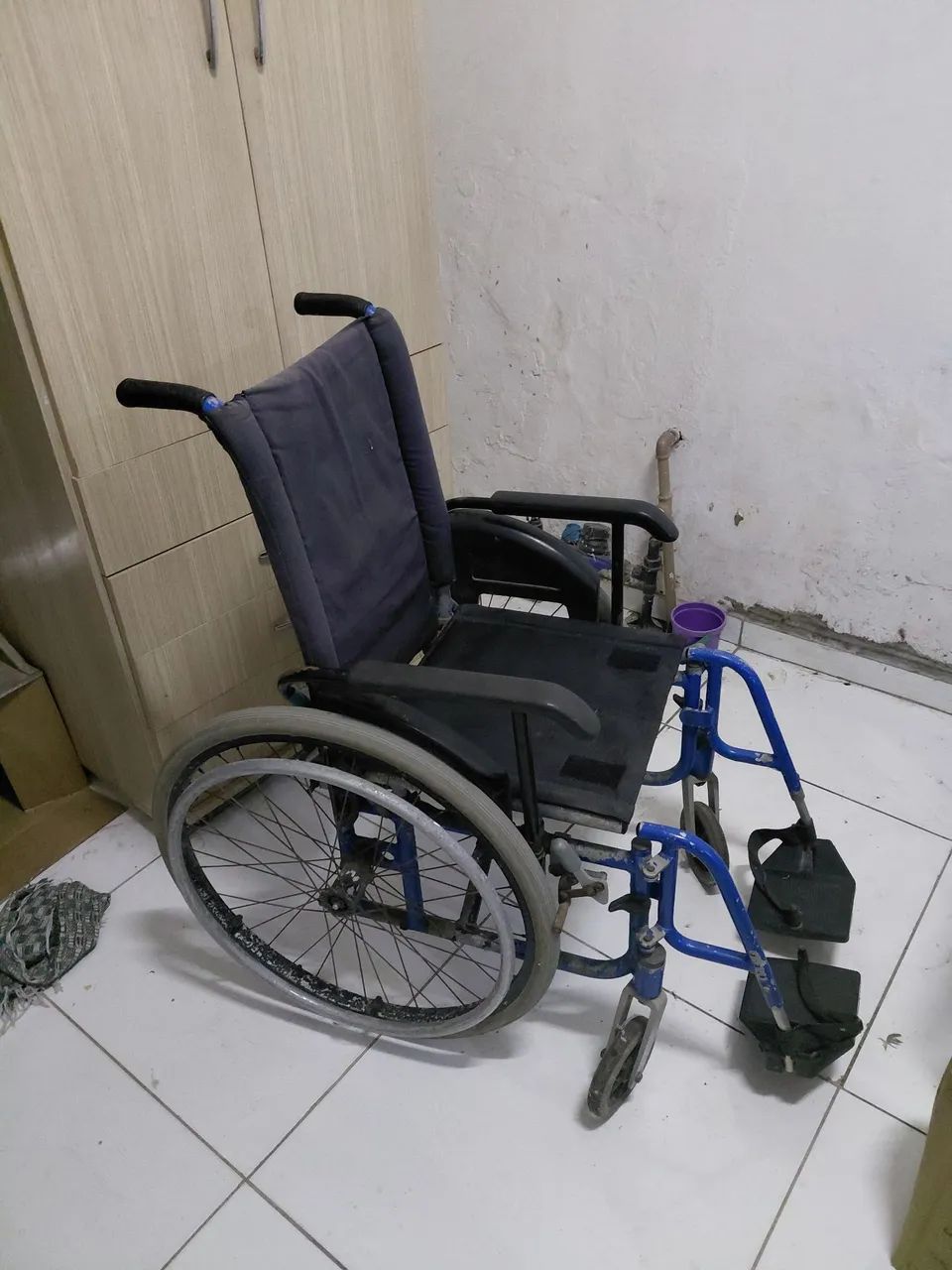 Cadeira de rodas de passeio  - Foto 2