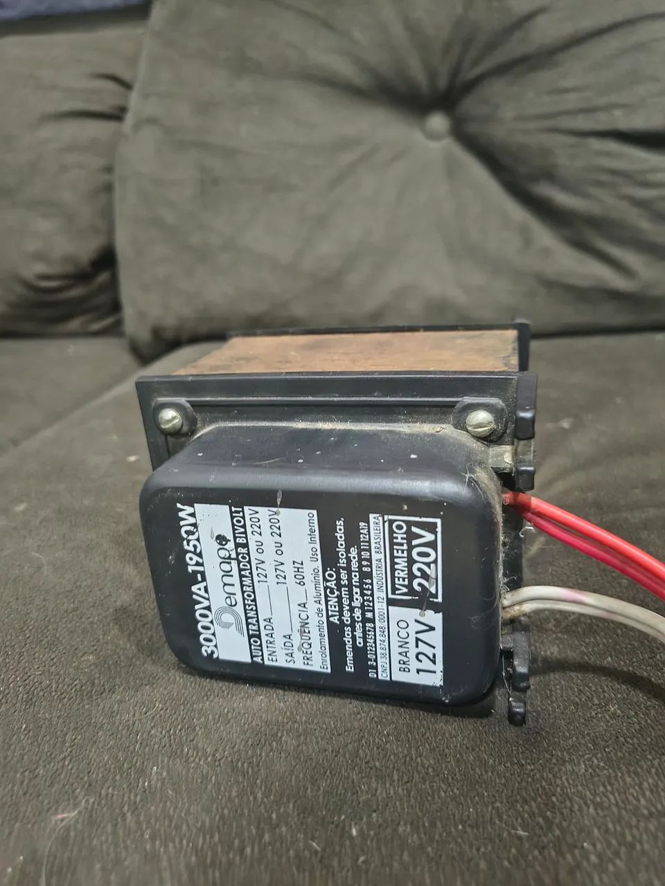 AUTO TRANSFORMADOR BIVOLT  - Foto 2