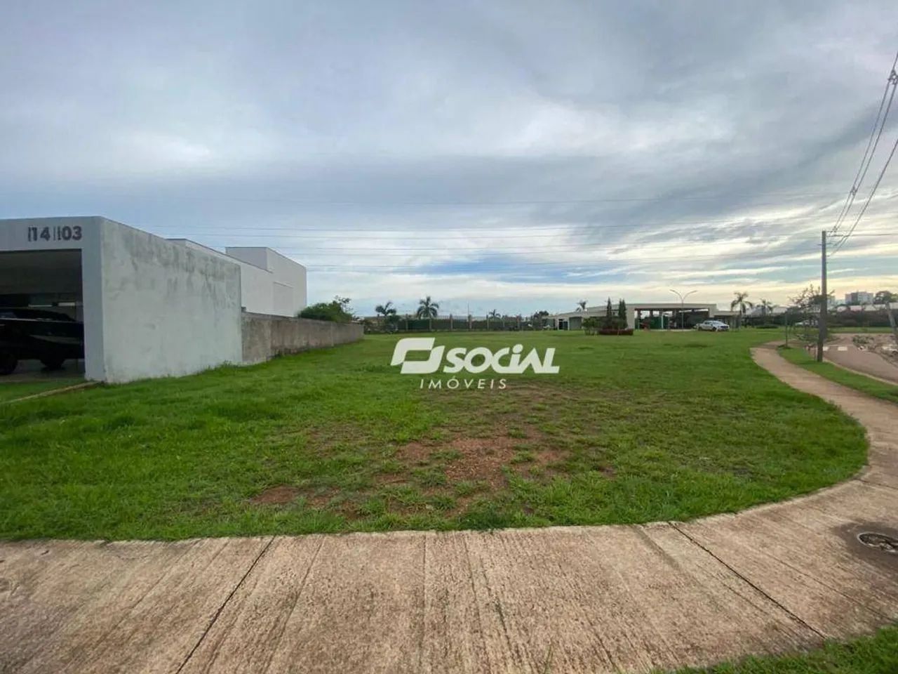 OPORTUNIDADE - Terreno Condomínio Ecoville - R$630.000,00