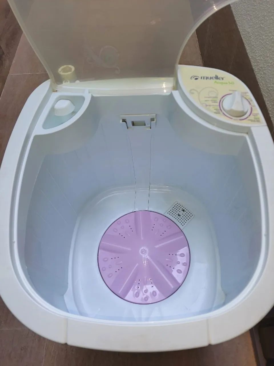 "Tanquinho" de Lavar Roupa Mueller Acqua 5.0