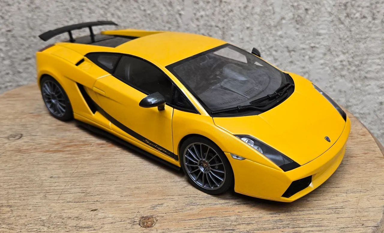 Lamborghini Gallardo LP570-4 Auto Art 1/18 - Hobbies e coleções