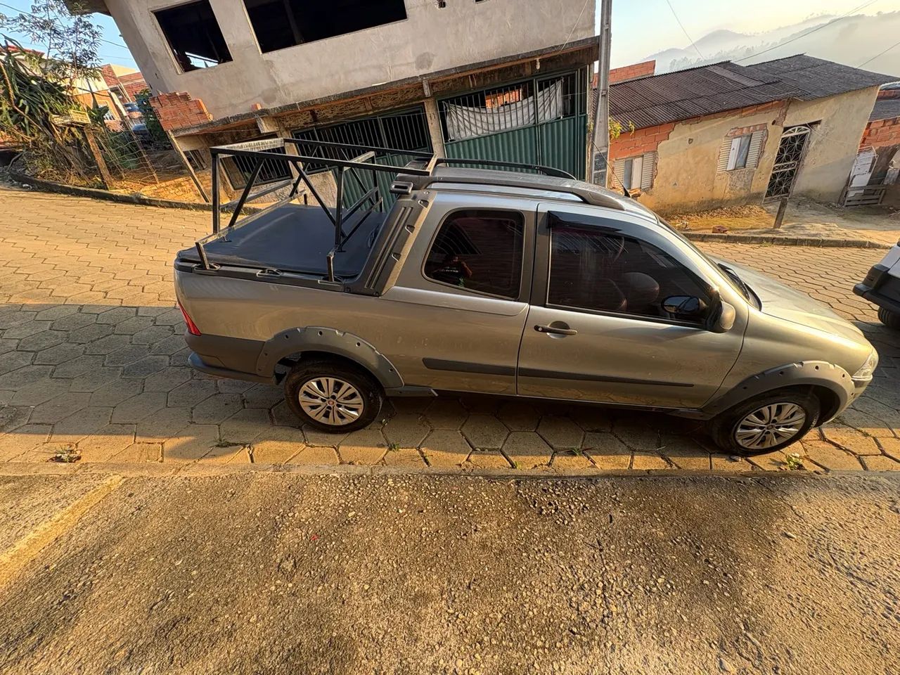Fiat Strada Working 1.4 MPI Fire Flex 8V CD 2013 - Foto 2