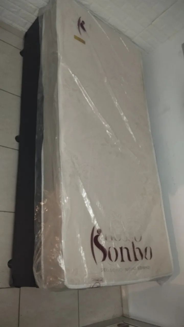Colchão e Cama Box Solteiro