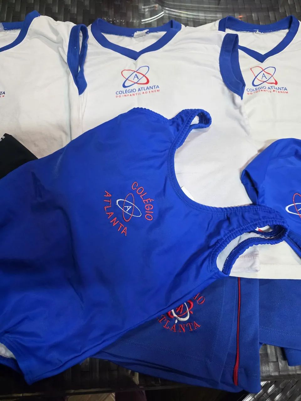 Uniformes colegio altlanta - Foto 2