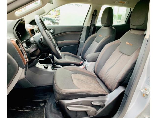 FIAT TORO 2.0 16V TURBO DIESEL VOLCANO 2017 - Foto 10