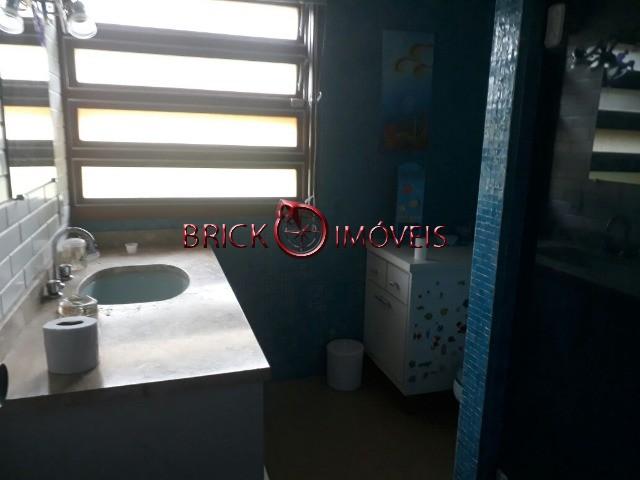 Excelente sítio com área de 10 mil m² com casa principal, casa de caseiro e área de lazer. - Foto 10