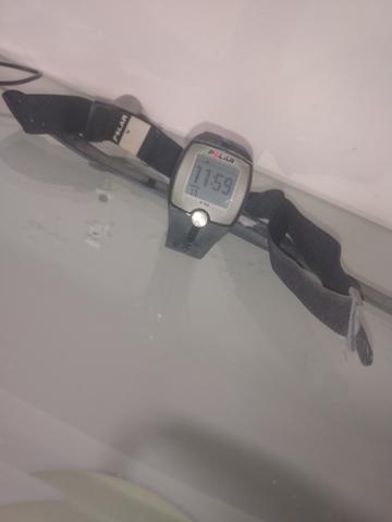 Frequencimetro polar perfeito estado