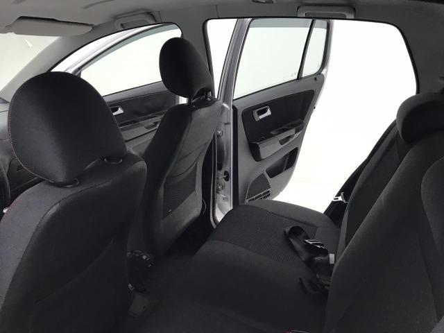 Volkswagen Fox 1.6 2011 - Foto 7