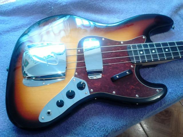 Baixo Fender Jazz Bass Korea Vintage